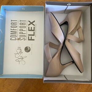 Life Stride Women's Suki Pump